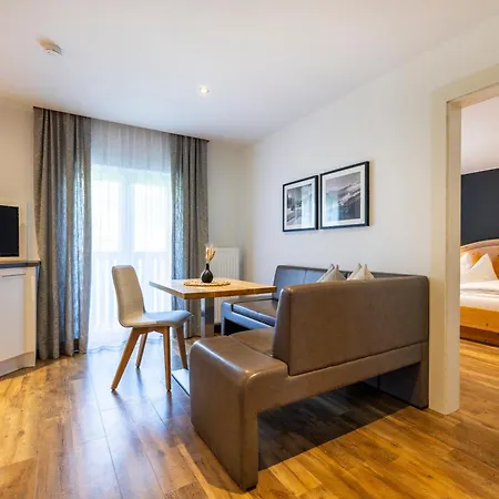 Jaegerheim Aparthotel Flachau